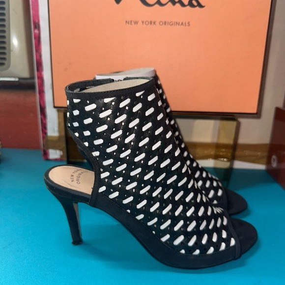 Nina Black and White Open-Toe Heeled Boots - Picture 3 of 8